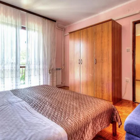 Amazing Apartment In Porec With Wifi Exterior photo