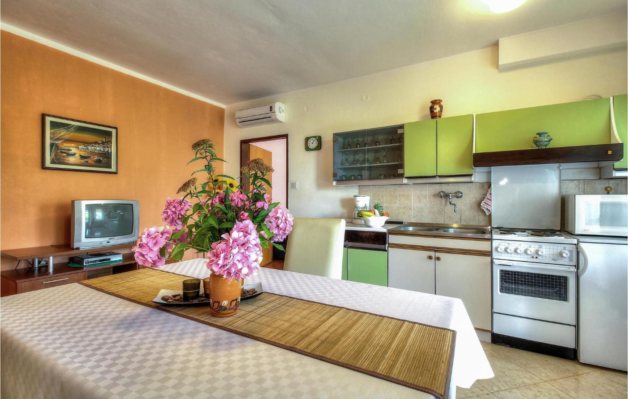Amazing Apartment In Porec With Wifi Apartment Porec