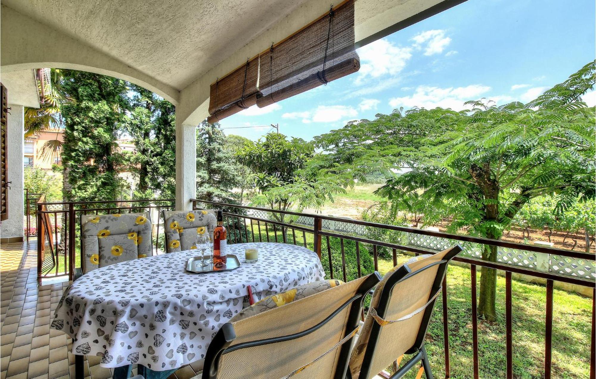 Amazing Apartment In Porec With Wifi Apartment Porec