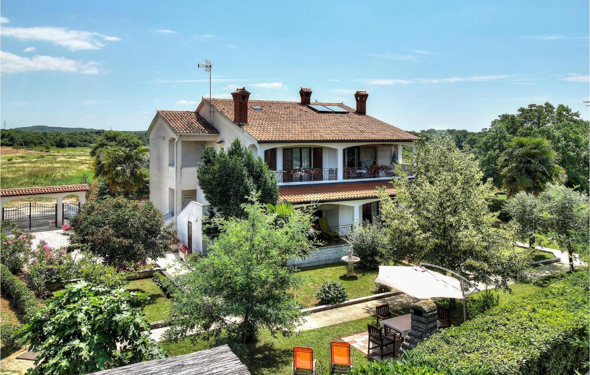 Amazing Apartment In Porec With Wifi Apartment Porec